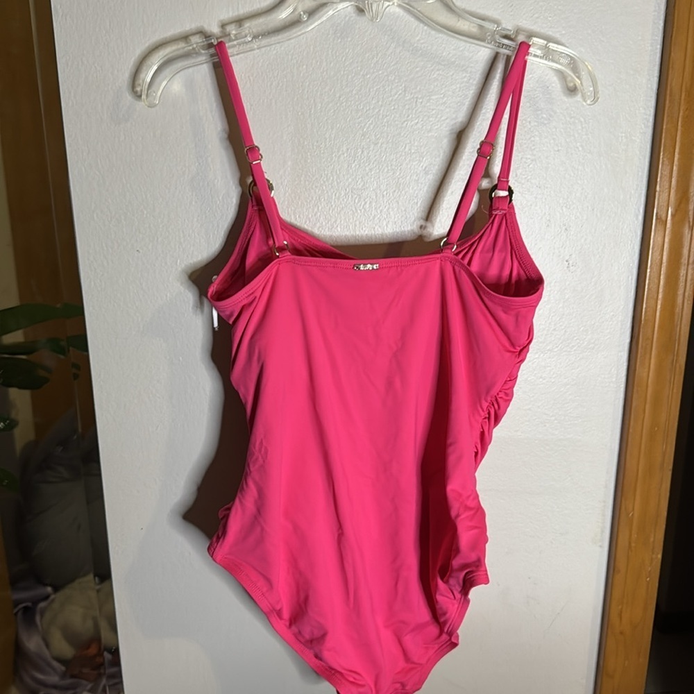 Anne Cole Pink One Piece - Picture 4 of 7